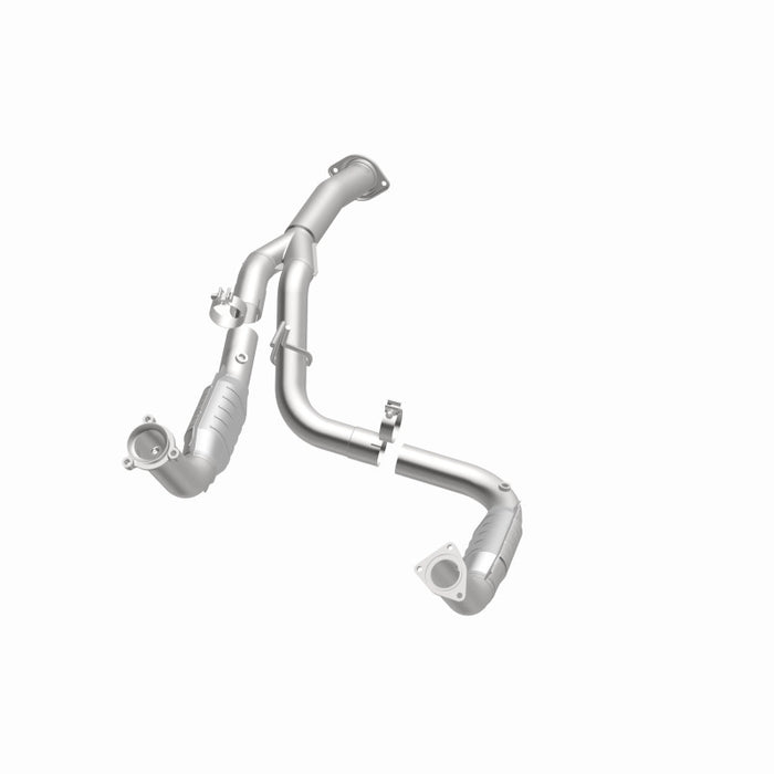 Magnaflow 21-252 MagnaFlow Conv Direct Fit 11-16 Chevrolet Silverado 2500HD/3500HD / GMC Sierra 2500HD/3500HD