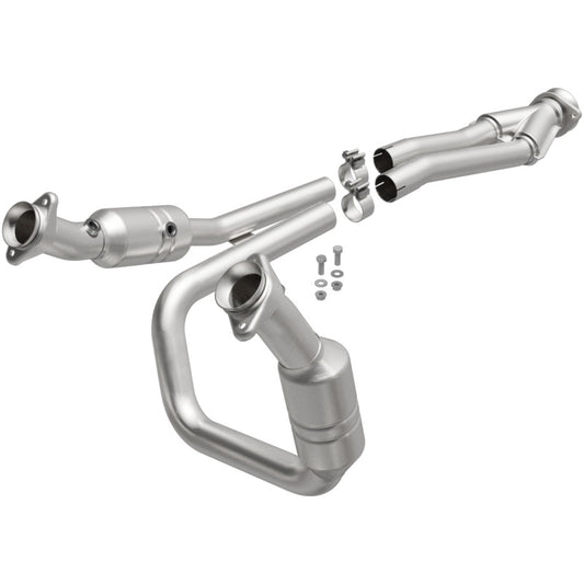 Magnaflow 52436 MagnaFlow Conv Direct Fit 2015 Ford Transit-150/250/350 V6 3.7L