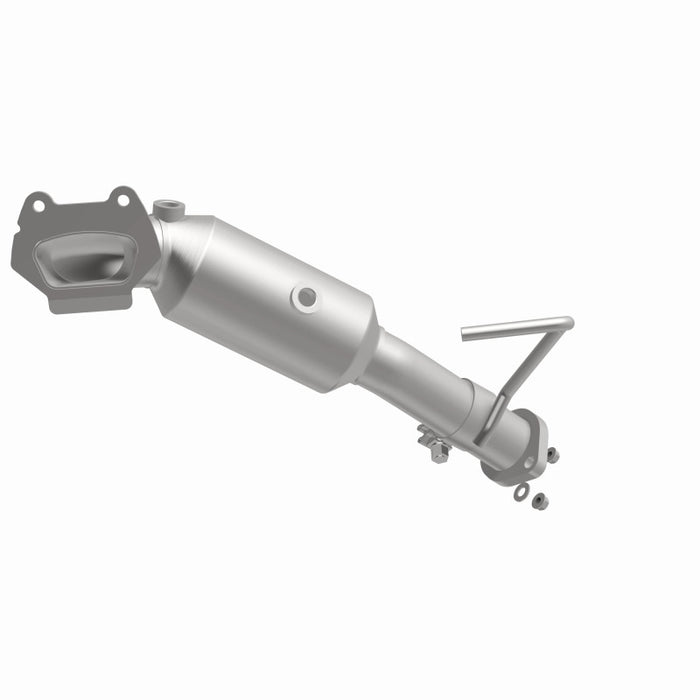 Magnaflow 21-030 MagnaFlow Conv Direct Fit OEM 12-17 Jeep Wrangler 3.6L Underbody