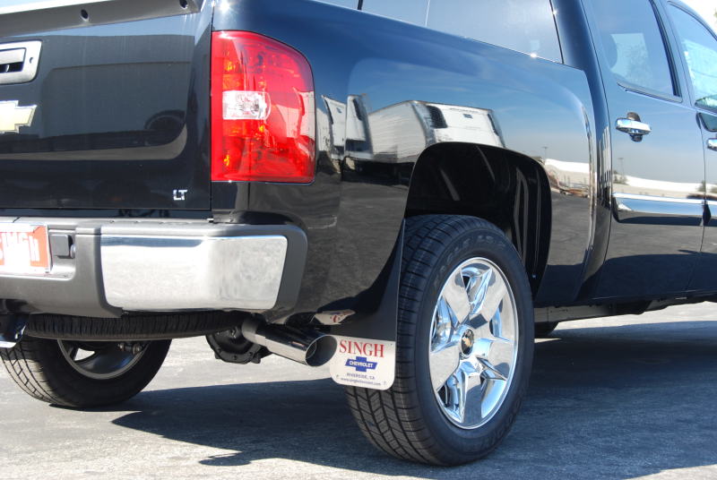 Gibson 65637 10-13 Chevrolet Silverado 1500 LS 4.8L 2.25in Cat-Back Dual Extreme Exhaust - Stainless