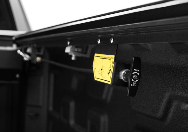 Roll-N-Lock RC223E 2019 Chevy Silverado 1500 68-3/8in E-Series Retractable Tonneau Cover