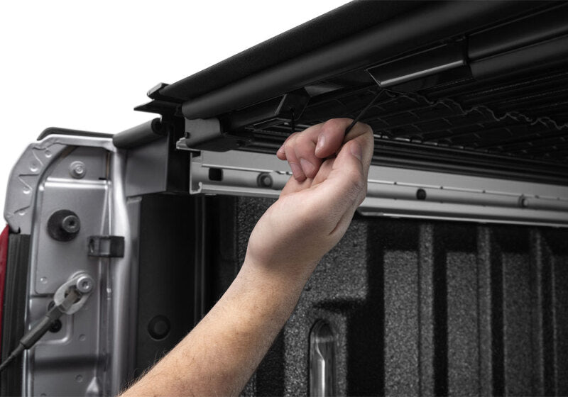 BAK 80213RB 12-18 Dodge Ram (19-21 Classic) w/ RAM Box Revolver X4s 6.4ft Bed Cover (2020 New Body Style)