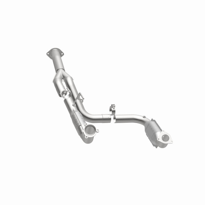 Magnaflow 21-252 MagnaFlow Conv Direct Fit 11-16 Chevrolet Silverado 2500HD/3500HD / GMC Sierra 2500HD/3500HD
