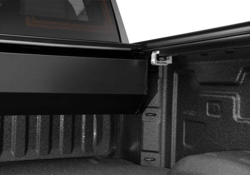 Retrax 60484 2020 Chevrolet / GMC HD 6ft 9in Bed 2500/3500 ONE MX