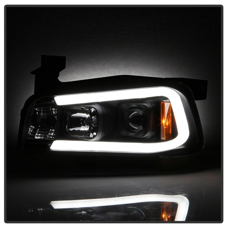 SPYDER 5085245 Spyder Dodge Charger 06-10 Projector Headlights - LED Light Bar - Black PRO-YD-DCH05V2-LB-BK