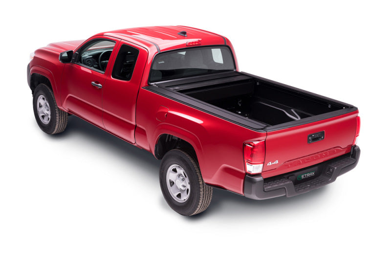 Retrax 70861 2022 Toyota Tundra CrewMax 5.5ft Bed w/ Deck Rail System PowertraxONE MX