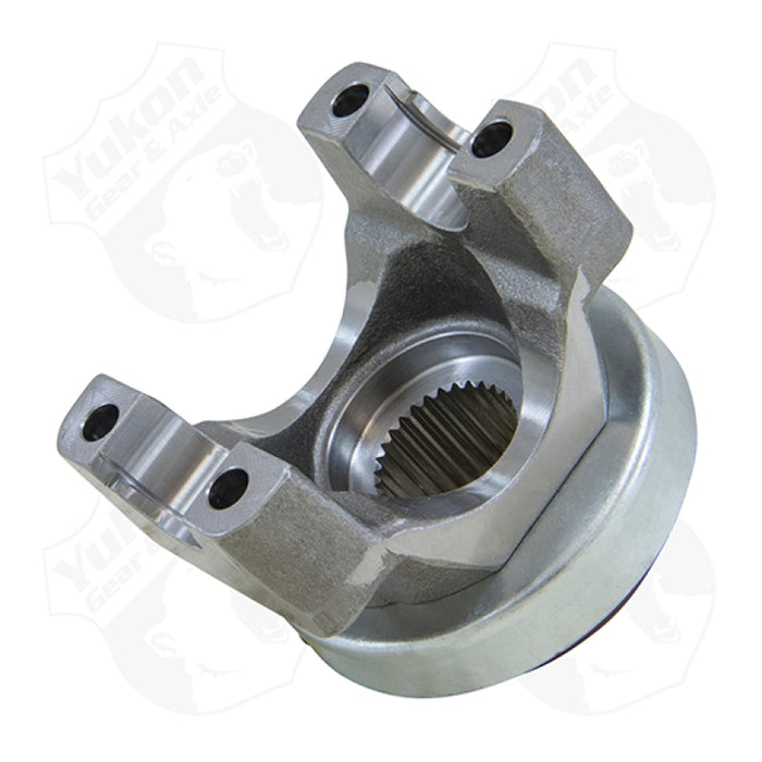Yukon Gear & Axle YY GM15579602 Yukon Gear Yoke For GM 9.5in w/ A 1350 U/Joint Size