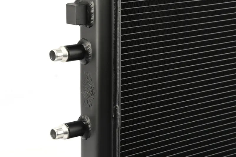 CSF 8075V 2014+ BMW M3/M4 (F8X) Front Mount Heat Exchanger w/Rock Guard - Black