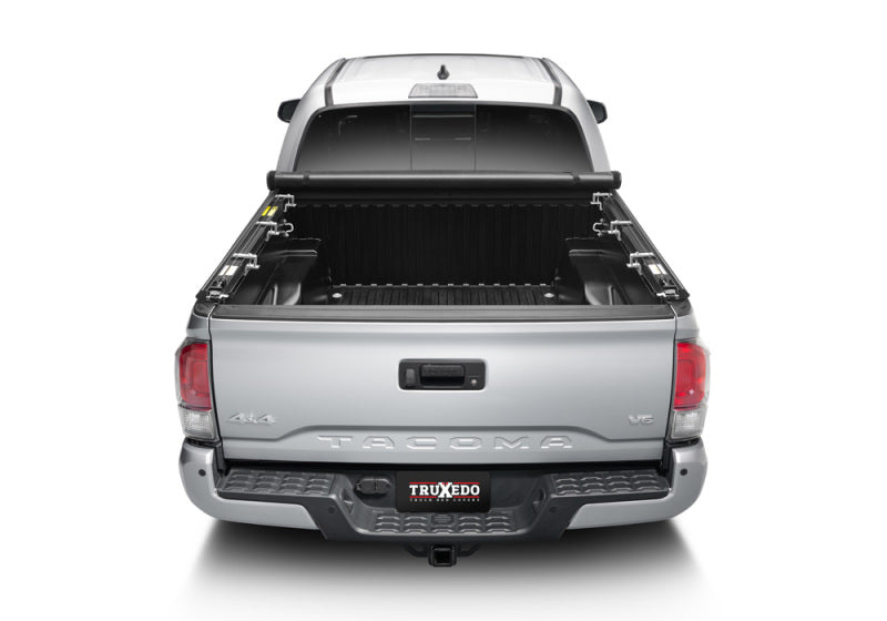 Truxedo 273801 14-20 Toyota Tundra 5ft 6in TruXport Bed Cover
