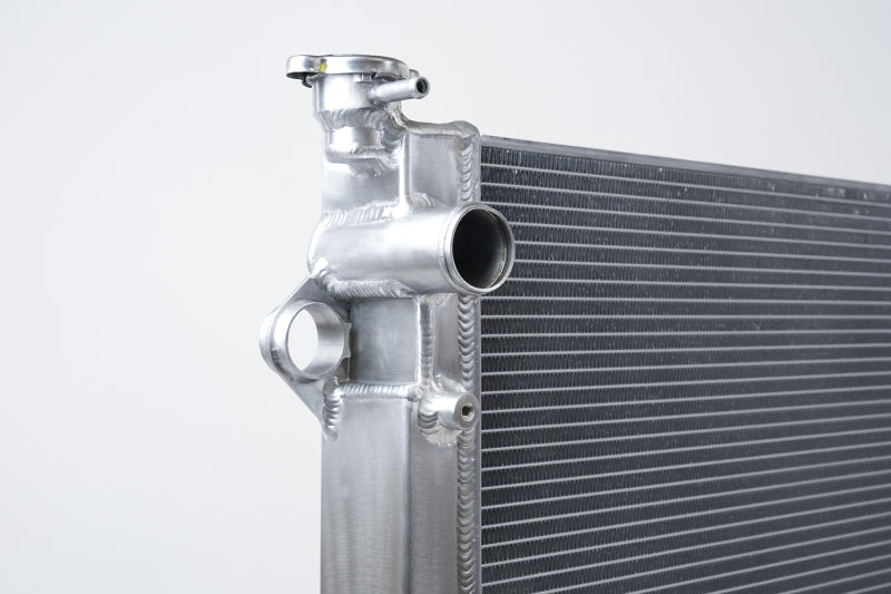 CSF 7215 03-09 Lexus GX470 4.7L V8 / 03-09 Toyota 4Runner 4.7L V8 All Metal Radiator
