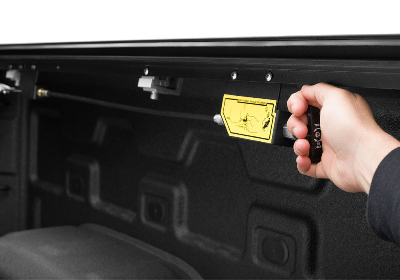 Roll-N-Lock RC223E 2019 Chevy Silverado 1500 68-3/8in E-Series Retractable Tonneau Cover
