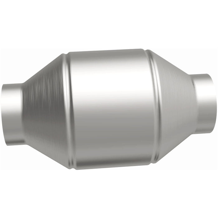 Magnaflow 51656 MagnaFlow Conv Univ 2.5in Inlet/Outlet Center/Center Round 3in Body L x 5in W x 8.75in Overall L