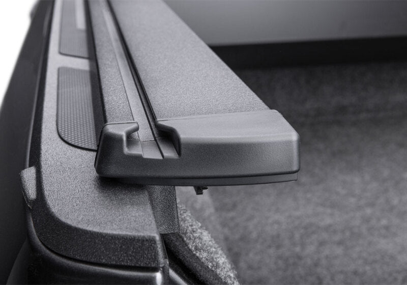 Retrax T-80863 2022 Toyota Tundra Regular & Double Cab 6.5ft Bed w/ Deck Rail System PRO XR