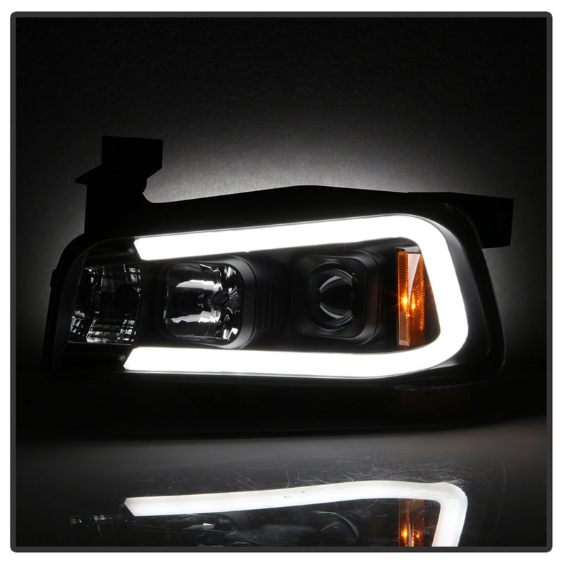 SPYDER 5085245 Spyder Dodge Charger 06-10 Projector Headlights - LED Light Bar - Black PRO-YD-DCH05V2-LB-BK