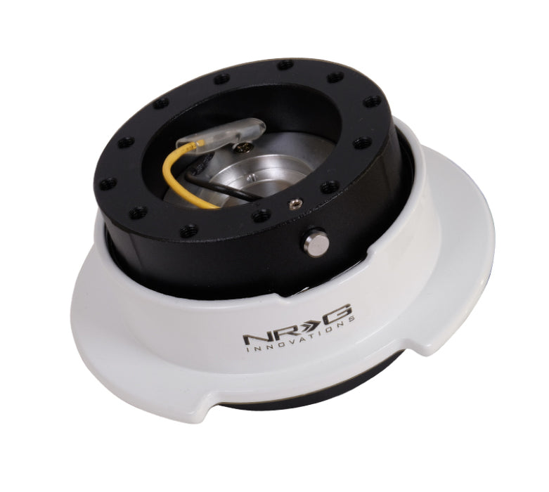 NRG SRK-250BK-WT Quick Release Kit Gen 2.5 - Black / White Ring w/Finger Grooves