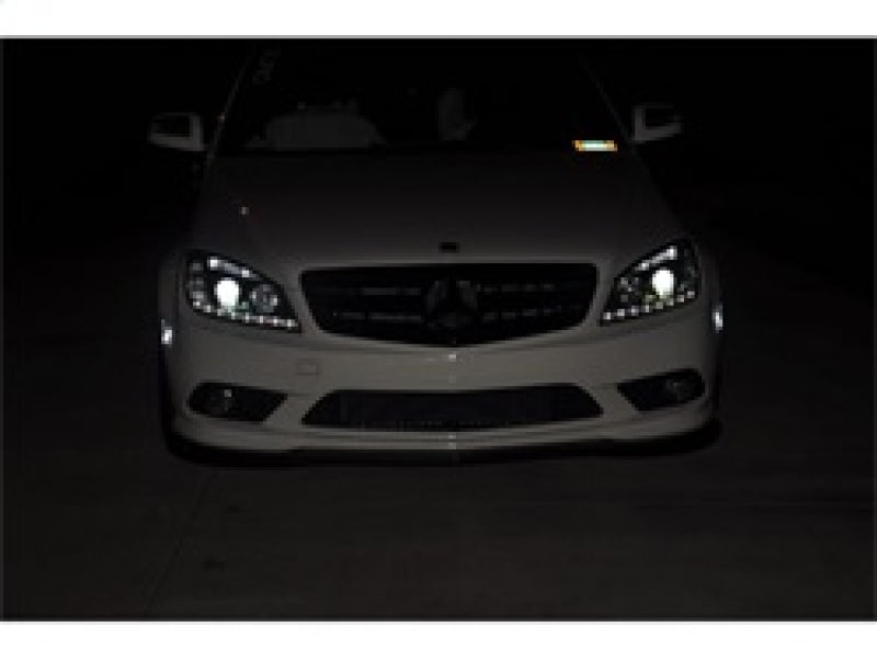SPYDER 5042262 Spyder Mercedes Benz C-CLASS 08-11 Projector Headlights Halogen - DRL Blk PRO-YD-MBW20408-DRL-BK