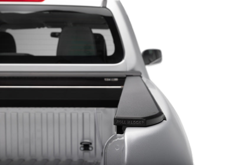 Roll-N-Lock LG845M 2022 Nissan Frontier Crew Cab (58.6in. Bed) M-Series Retractable Tonneau Cover