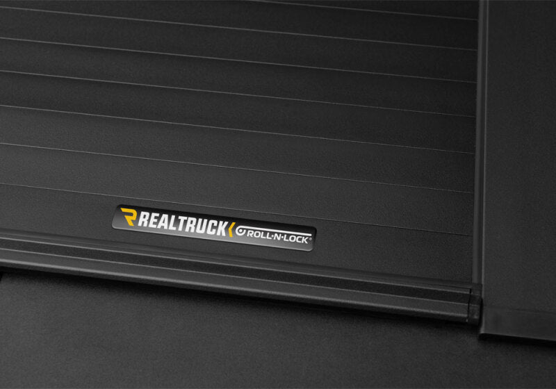 Roll-N-Lock BT220A 14-18 Chevy Silverado/Sierra 1500 XSB 68in A-Series Retractable Tonneau Cover