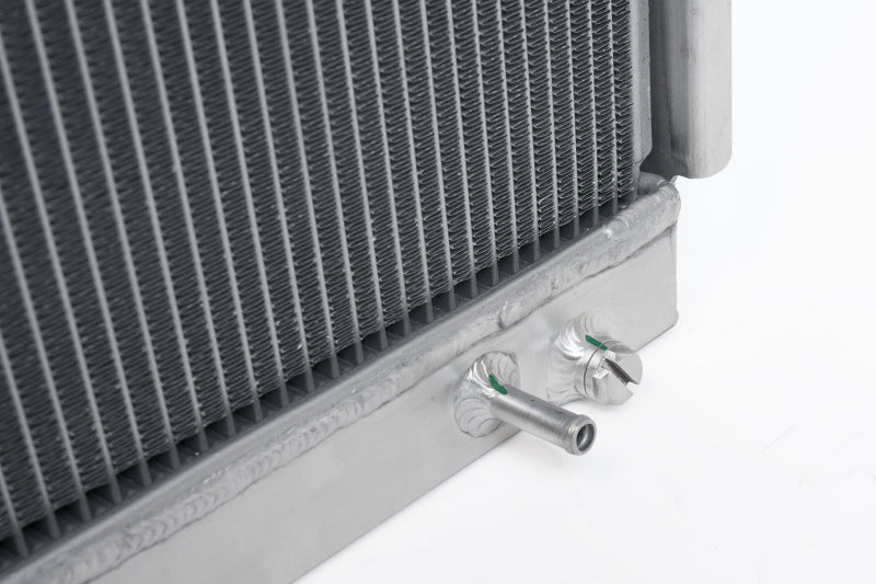 CSF 7212 95-04 Toyota Tacoma (2.7/3.4L) Heavy Duty All-Aluminum Radiator