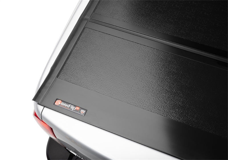 BAK 226538 2022 Nissan Frontier 5ft Bed Flip G2