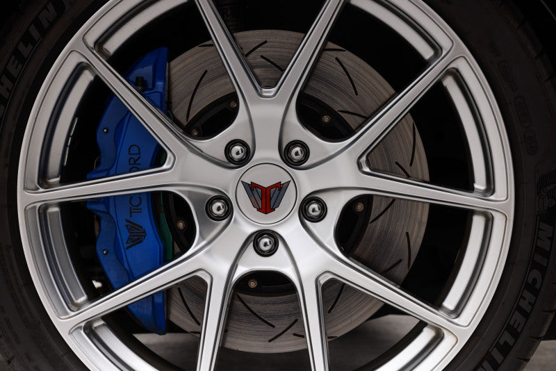 DBA DBA52808V2BLKS 12-13 Volkswagen Golf R Front 5000 Series Slotted Rotor w/Black Hat