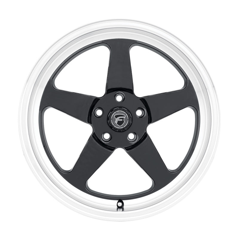 Forgestar F09188022P15 D5 Drag 18x8.0 / 5x120 BP / ET15 / 5.125in BS Gloss Black Wheel