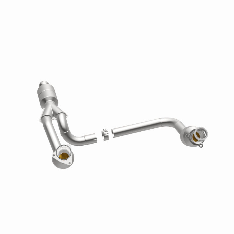 Magnaflow 52642 MagnaFlow Conv Direct Fit 14-16 GMC Sierra 1500 V6 4.3L