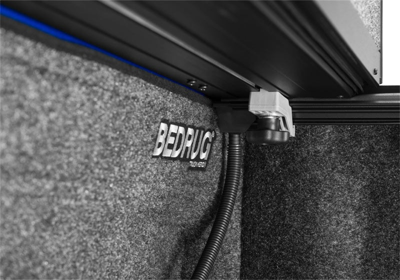 Undercover UX32006 UnderCover 09-18 RAM 1500 (w/o Rambox) (19+ Classic) 5.7ft Ultra Flex Bed Cover - Matte Black Finish