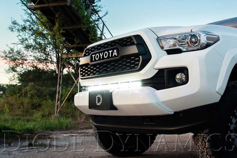 Diode Dynamics DD6070 16-21 Toyota Tacoma SS30 Stealth Lightbar Kit - White Driving