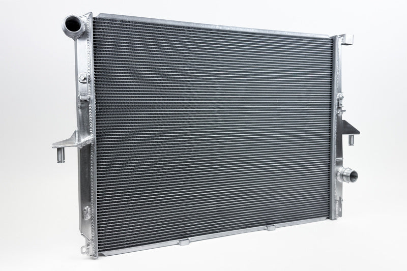 CSF 7227 Porsche 955/957 Cayenne / Audi Q7 / VW Touareg Heavy-Duty Performance Radiator