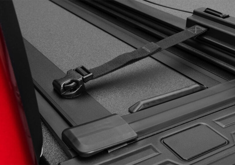 BAK 448446 2024 Toyota Tacoma 5ft Bed Flip MX4 Bed Cover