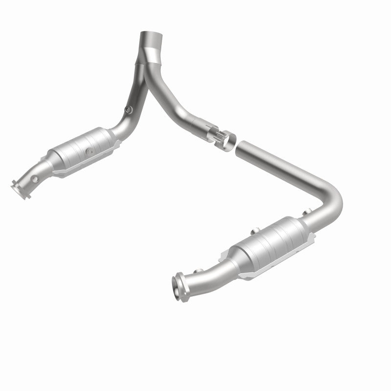 Magnaflow 52451 Conv DF 2007 RAM 1500 V8 5.7 OEM Underbody