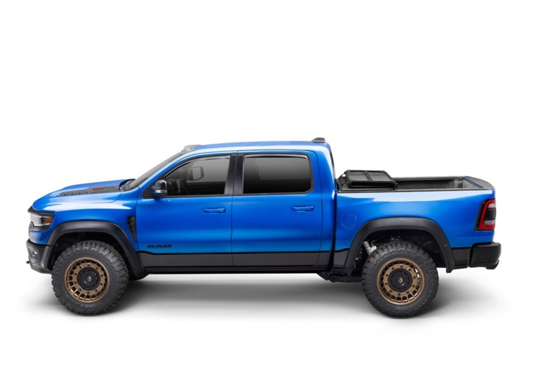 LUND 969259 Lund 19-23 Dodge RAM 1500 5.7ft Bed (w/o RamBox) Hard Fold Tonneau Lund - Black