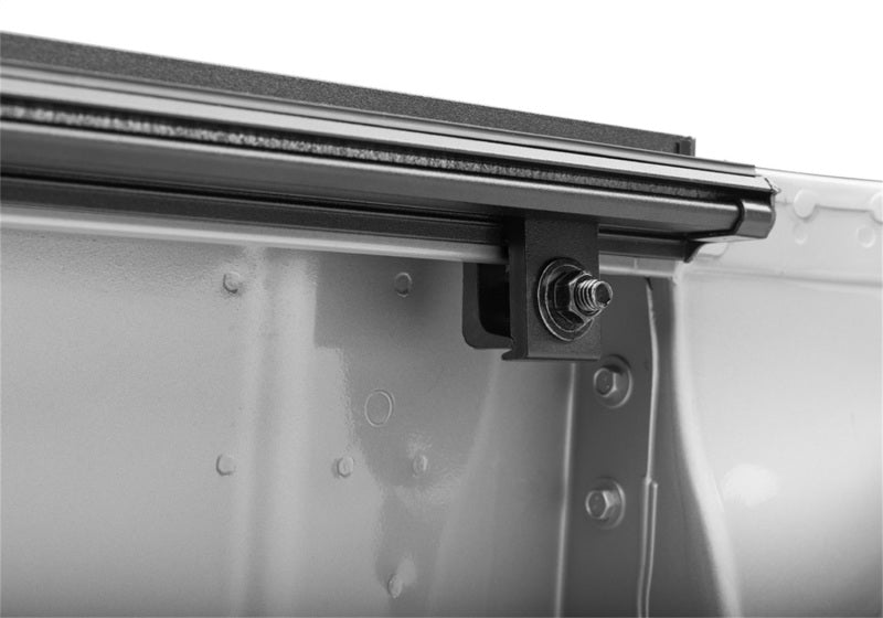 BAK 448538 2022 Nissan Frontier 5ft Bed Flip MX4 Matte Finish