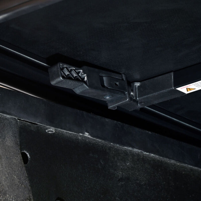 Westin 19-21005 17-24 Ford F-250/350 Super Duty 6.75ft. Bed Soft Tri-Fold Tonneau Cover - Black