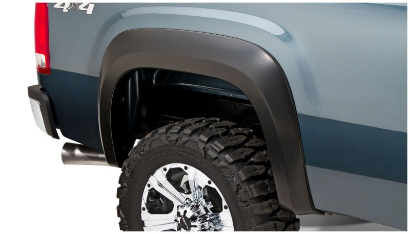 Bushwacker 40108-02 07-13 GMC Sierra 1500 Fleetside Extend-A-Fender Style Flares 2pc 78.7/97.6in Bed - Black