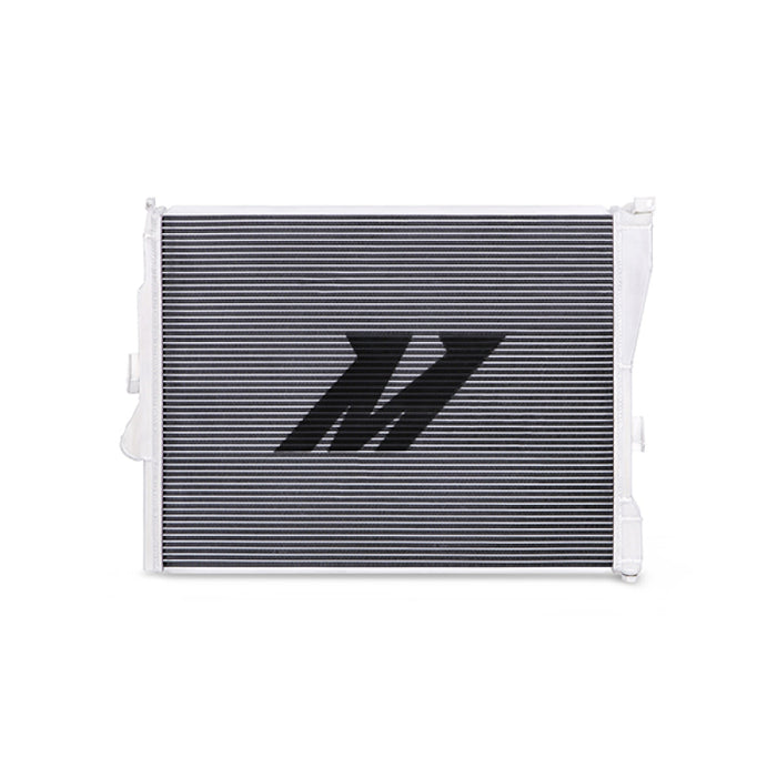 Mishimoto MMRAD-E46-323A 99-06 BMW 323i/323i/328i/330i w/ Auto Transmission Performance Aluminum Radiator