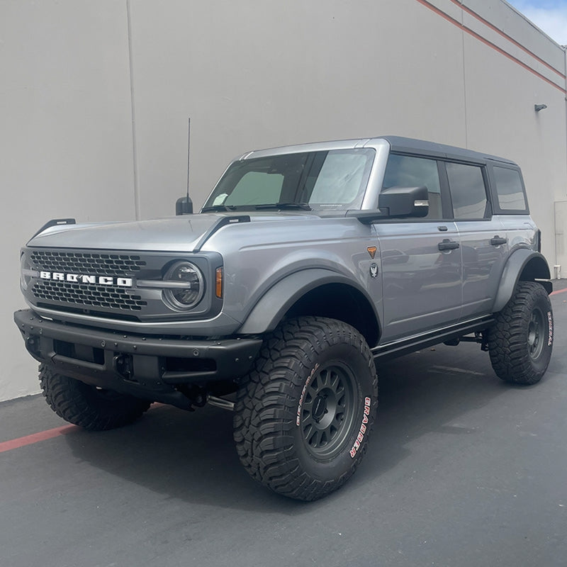 Camburg CAM-110213 Ford Bronco 21-23 1.25in Performance Uniball Upper Arms (w/Covers)