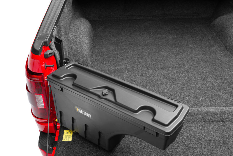Undercover SC203D UnderCover 15-20 Ford F-150 Drivers Side SwingH1128-H1157 Case - Black Smooth