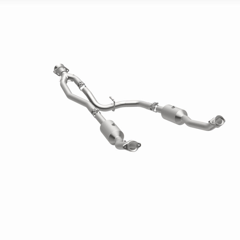 Magnaflow 280248 MagnaFlow 20-21 Ford Transit-150 Single Underbody V6 3.5L RWD Direct-Fit Catalytic Converter