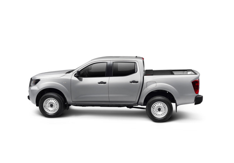 Roll-N-Lock LG845M 2022 Nissan Frontier Crew Cab (58.6in. Bed) M-Series Retractable Tonneau Cover