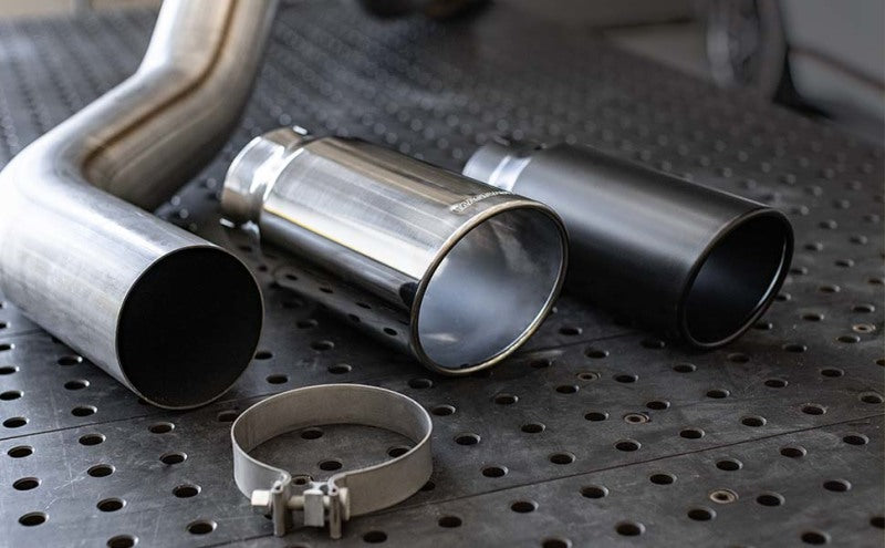 Magnaflow 17876 MagnaFlow 03-07 Dodge RAM 2500/3500 5.9L Catback 5in Single Passenger Side Rear Exit Exhaust