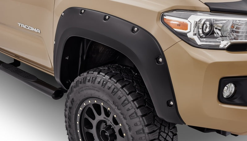 Bushwacker 30922-02 16-18 Toyota Tacoma Pocket Style Flares 4pc 60.5/73.7in Bed - Black
