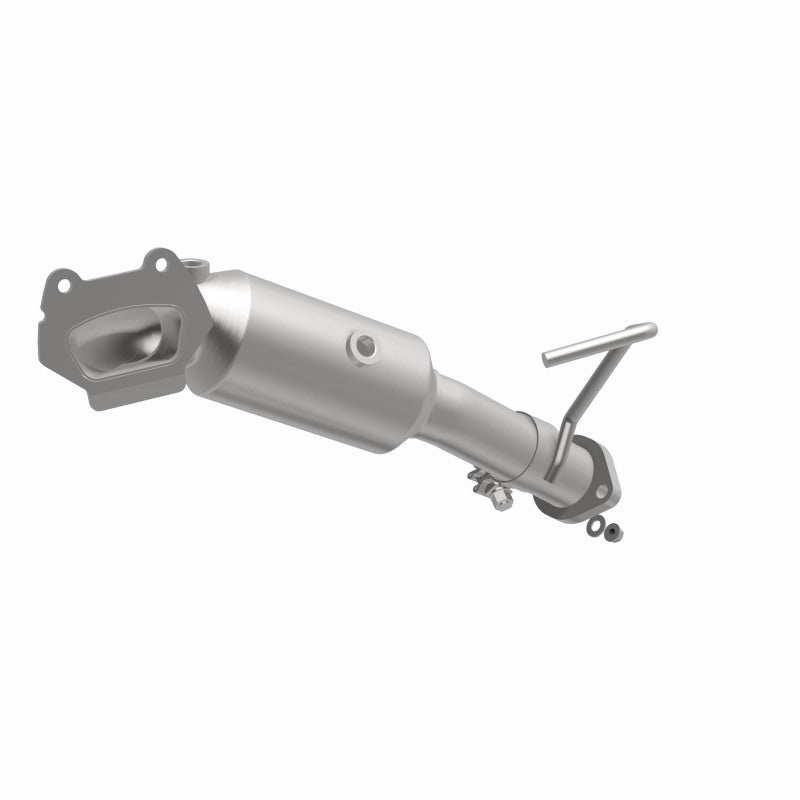 Magnaflow 21-030 MagnaFlow Conv Direct Fit OEM 12-17 Jeep Wrangler 3.6L Underbody