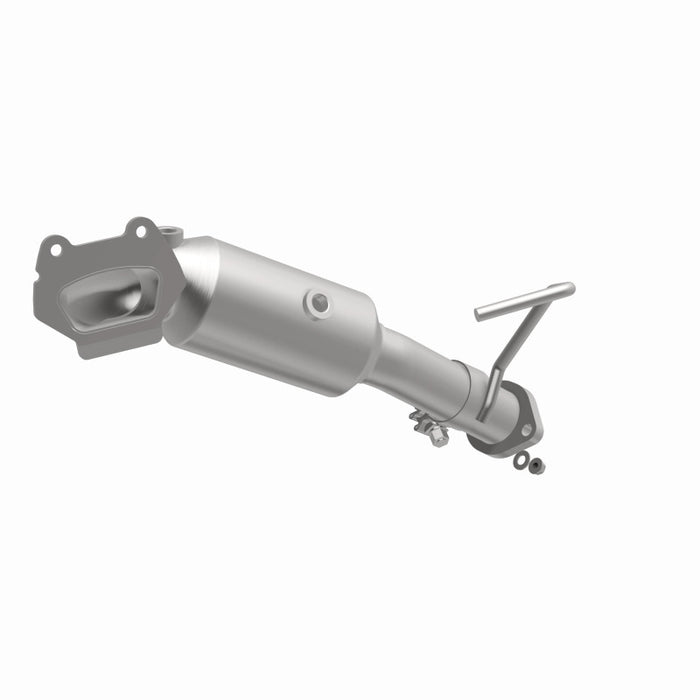 Magnaflow 21-030 MagnaFlow Conv Direct Fit OEM 12-17 Jeep Wrangler 3.6L Underbody