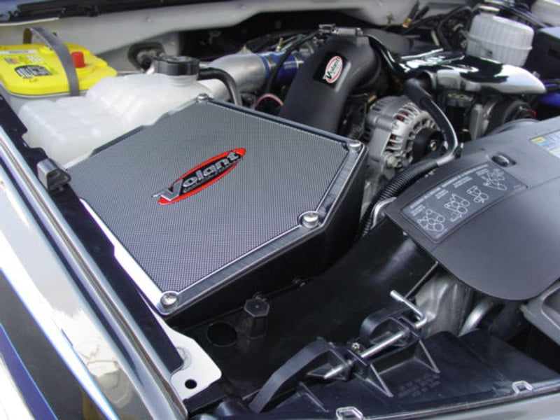 Volant 15866 01-04 Chevrolet Silverado/GMC Sierra 2500/3500HD 6.6L V8 Primo Closed Box Air Intake System