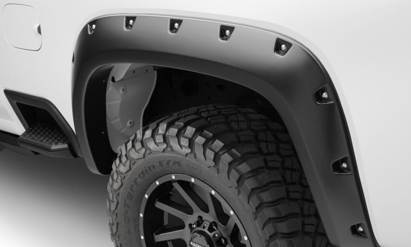 Bushwacker 40982-02 2020 Chevrolet Silverado 3500/2500 HD Pocket Style Flares 4pc - Black