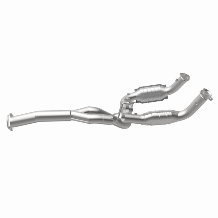 Magnaflow 21-252 MagnaFlow Conv Direct Fit 11-16 Chevrolet Silverado 2500HD/3500HD / GMC Sierra 2500HD/3500HD