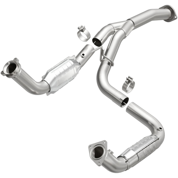 Magnaflow 21-252 MagnaFlow Conv Direct Fit 11-16 Chevrolet Silverado 2500HD/3500HD / GMC Sierra 2500HD/3500HD