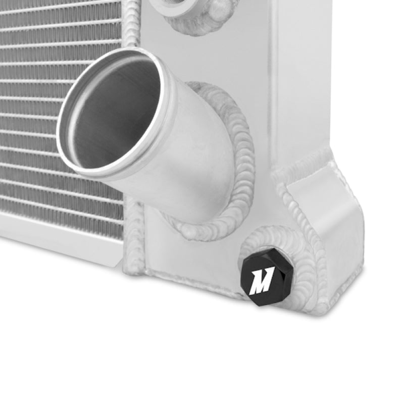 Mishimoto MMRAD-DMAX-01 01-05 Chevrolet/GMC 6.6L Duramax Radiator